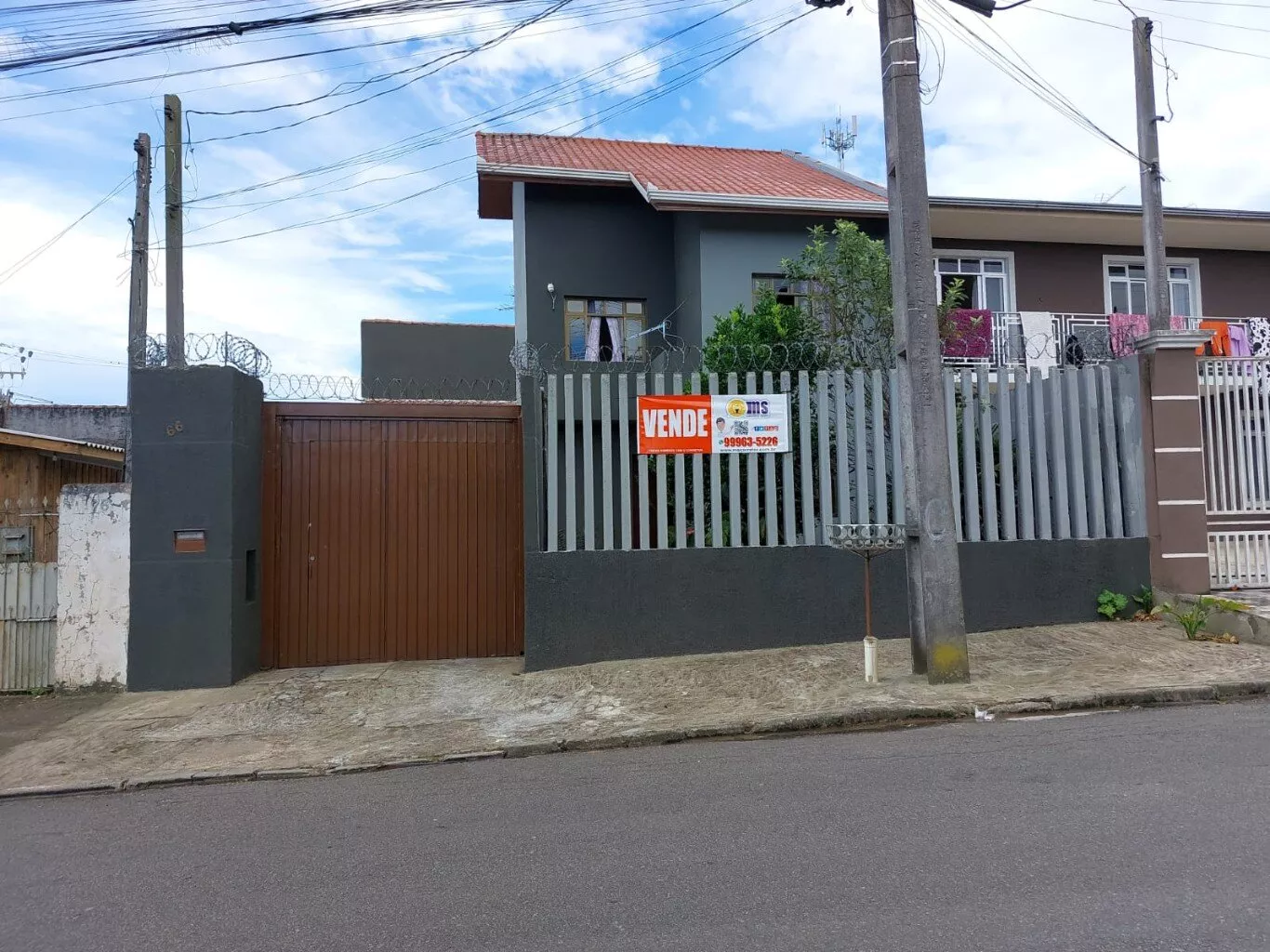 Sobrado à venda com 4 quartos, 175m² - Foto 1