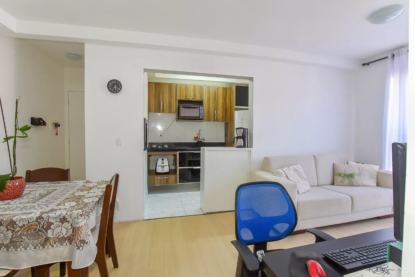 Apartamento à venda com 2 quartos, 57m² - Foto 3