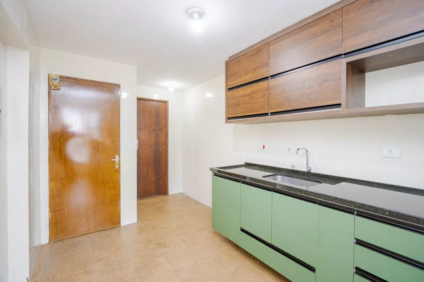 Apartamento à venda com 3 quartos, 123m² - Foto 13