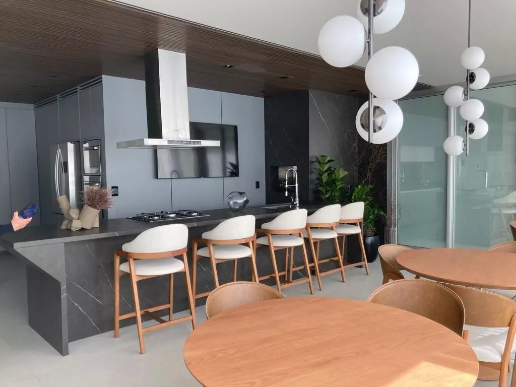 Apartamento à venda com 4 quartos, 140m² - Foto 15