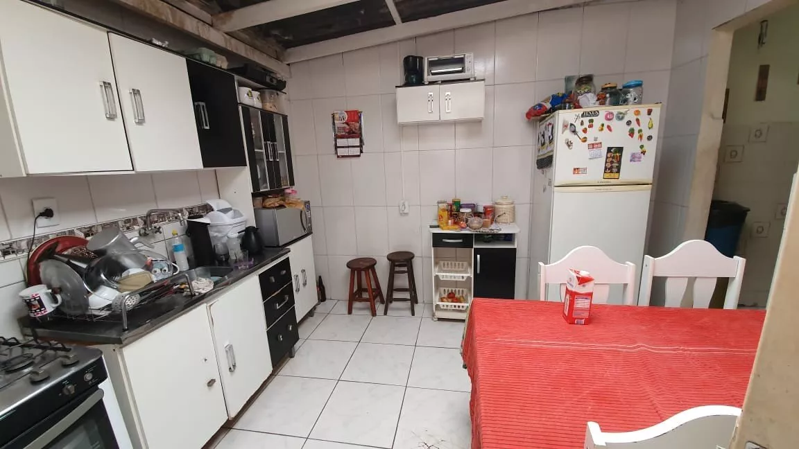 Casa à venda com 2 quartos, 54m² - Foto 10