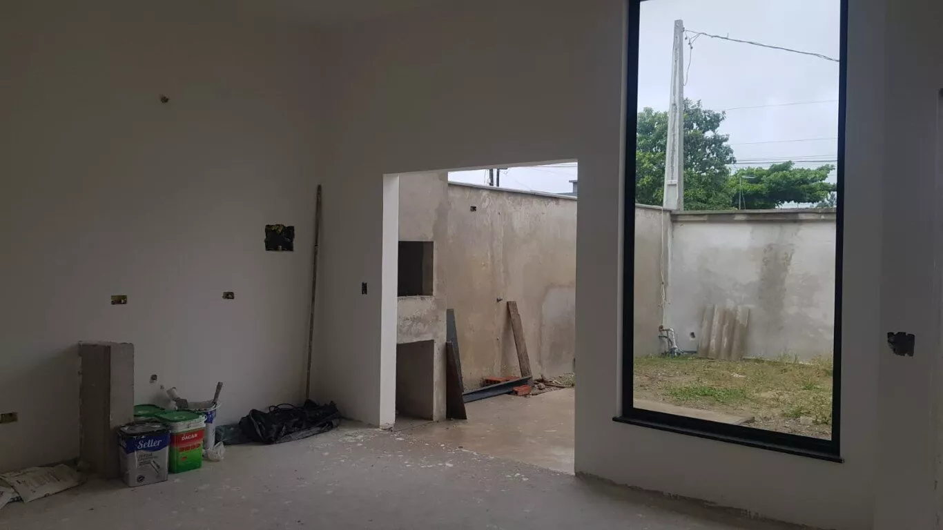 Casa à venda com 3 quartos, 71m² - Foto 9