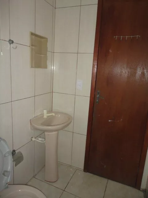 Casa para alugar com 1 quarto, 40m² - Foto 5