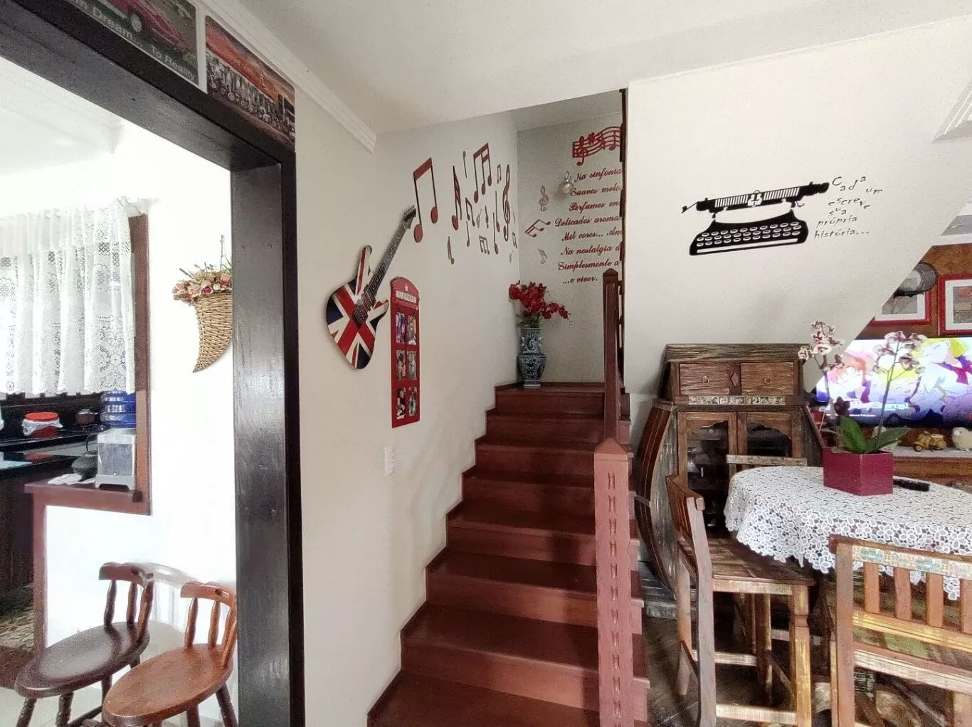 Casa à venda com 4 quartos, 23m² - Foto 11