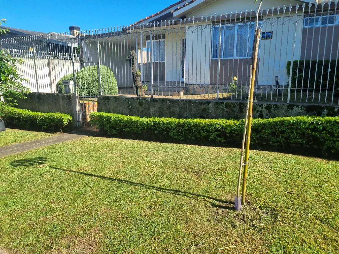 Casa à venda com 3 quartos, 180m² - Foto 2