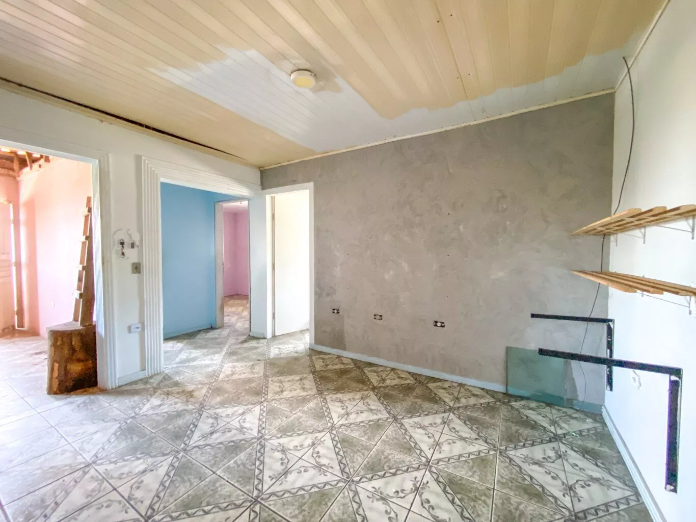 Casa à venda com 6 quartos, 180m² - Foto 17