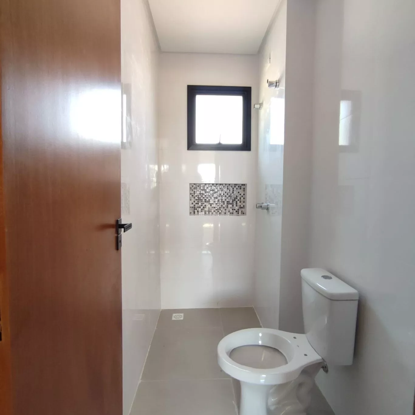 Apartamento à venda com 2 quartos, 65m² - Foto 11