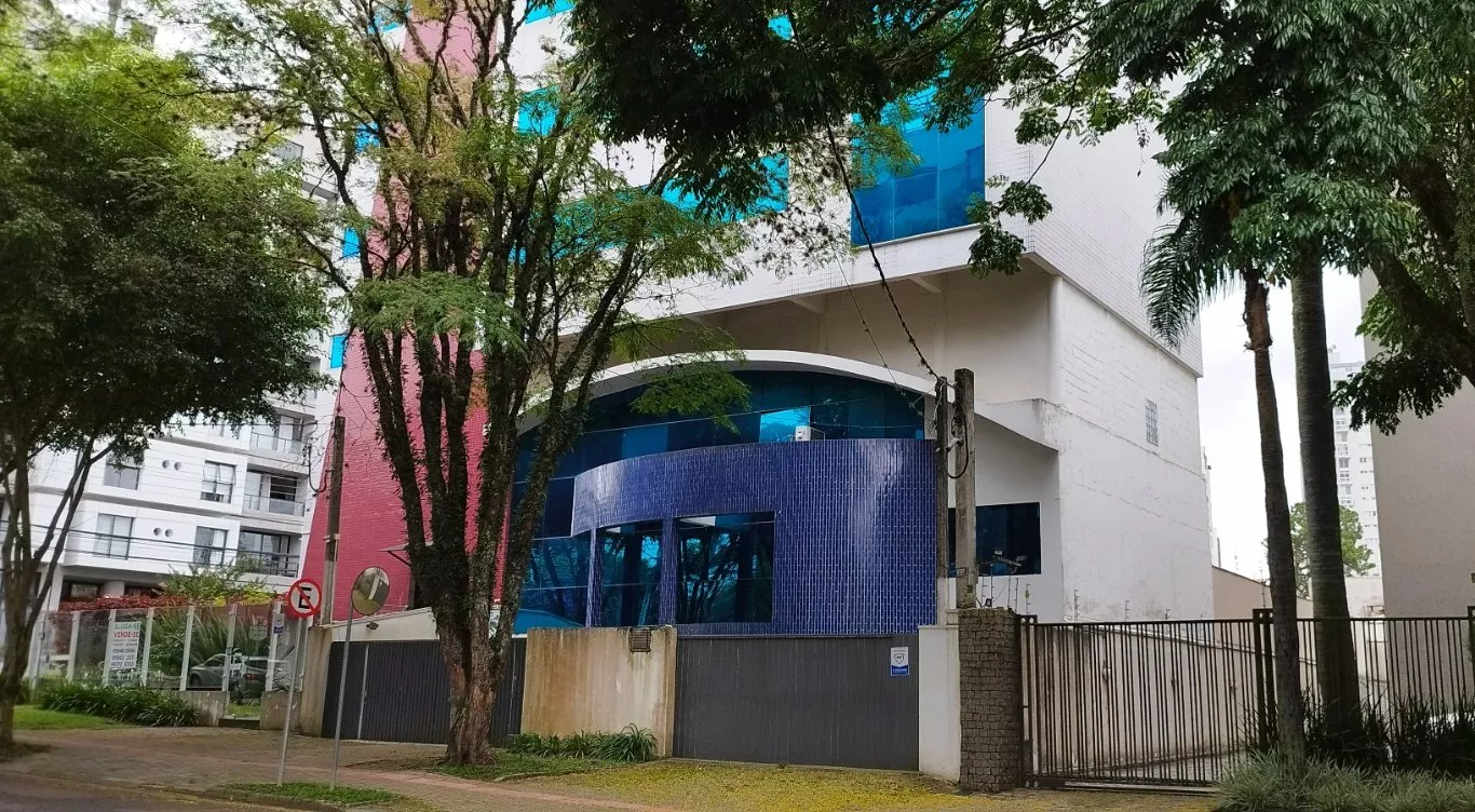 Prédio Inteiro para alugar, 214m² - Foto 1