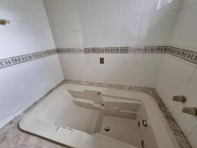 Apartamento à venda com 4 quartos, 168m² - Foto 15