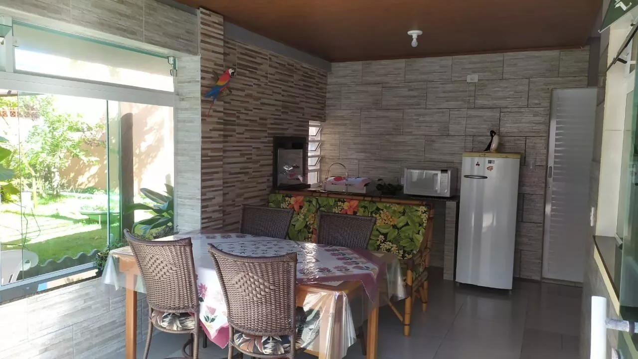 Casa à venda com 2 quartos, 160m² - Foto 21