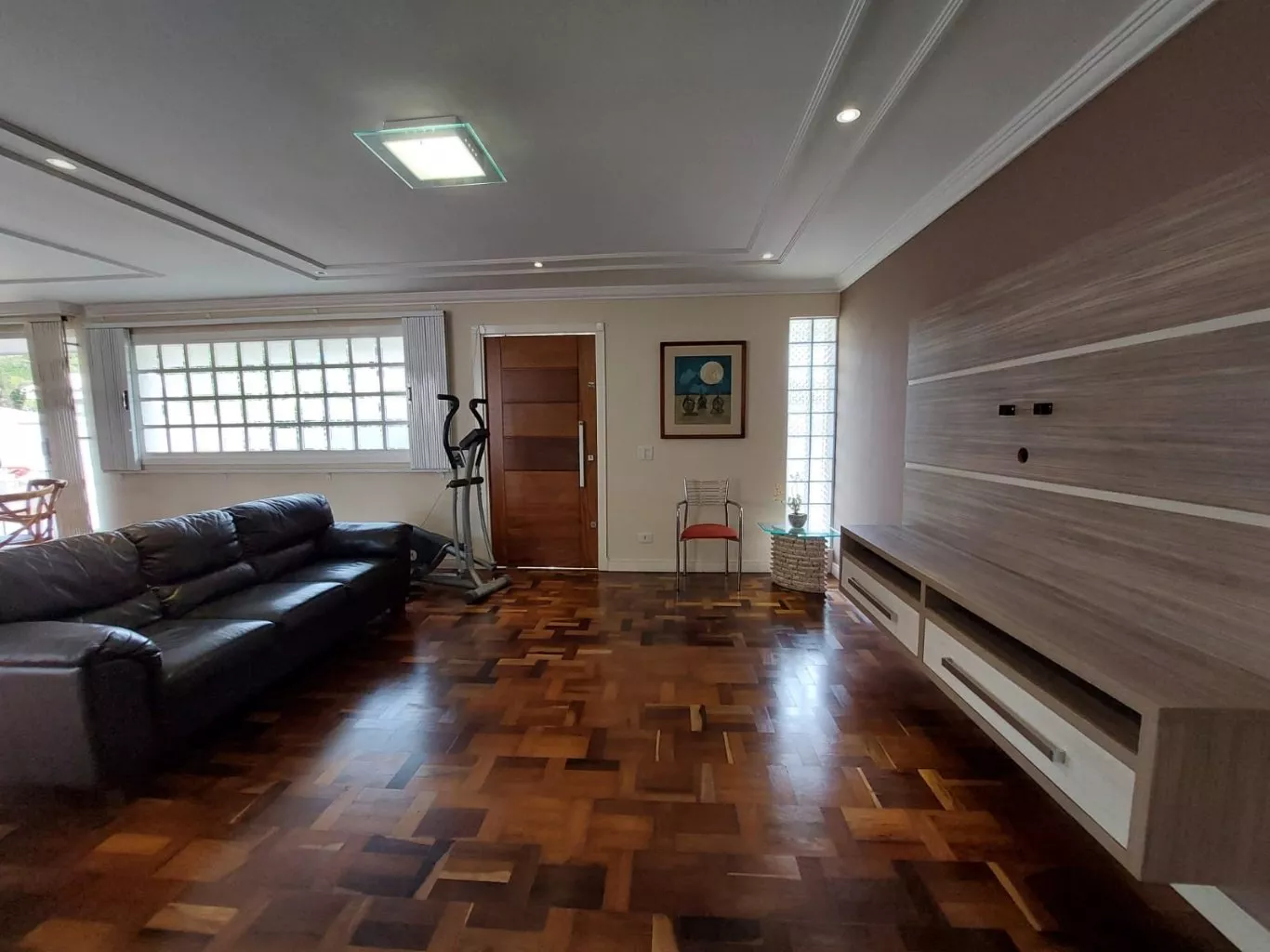 Casa à venda com 5 quartos, 200m² - Foto 14