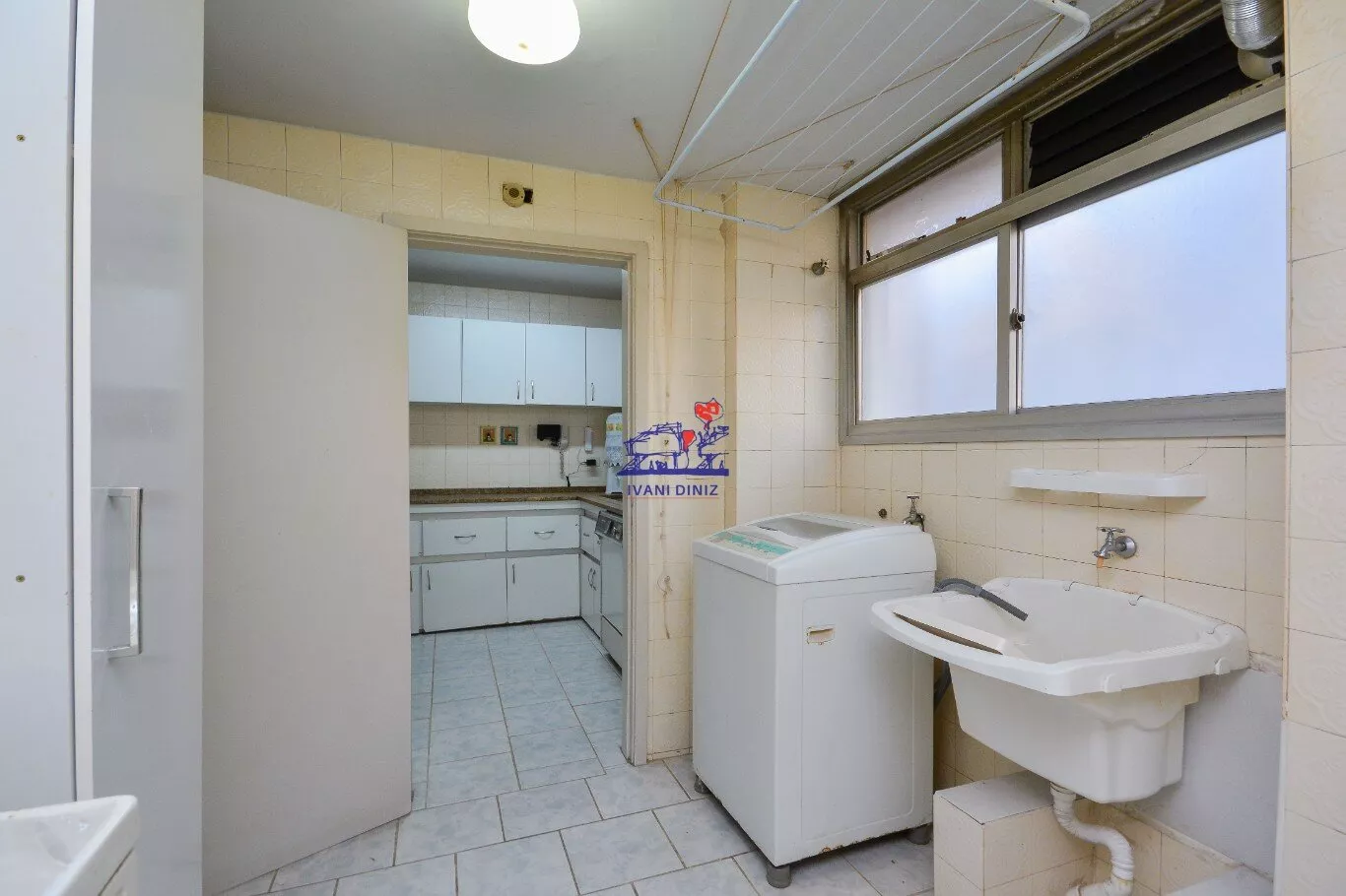 Apartamento à venda com 3 quartos, 186m² - Foto 18