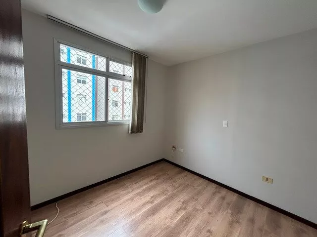 Apartamento à venda com 3 quartos, 61m² - Foto 11