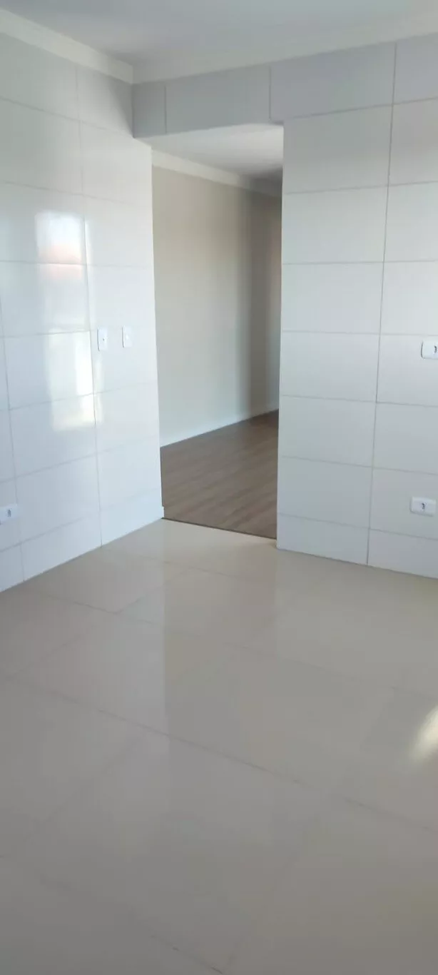 Apartamento à venda com 3 quartos, 68m² - Foto 2