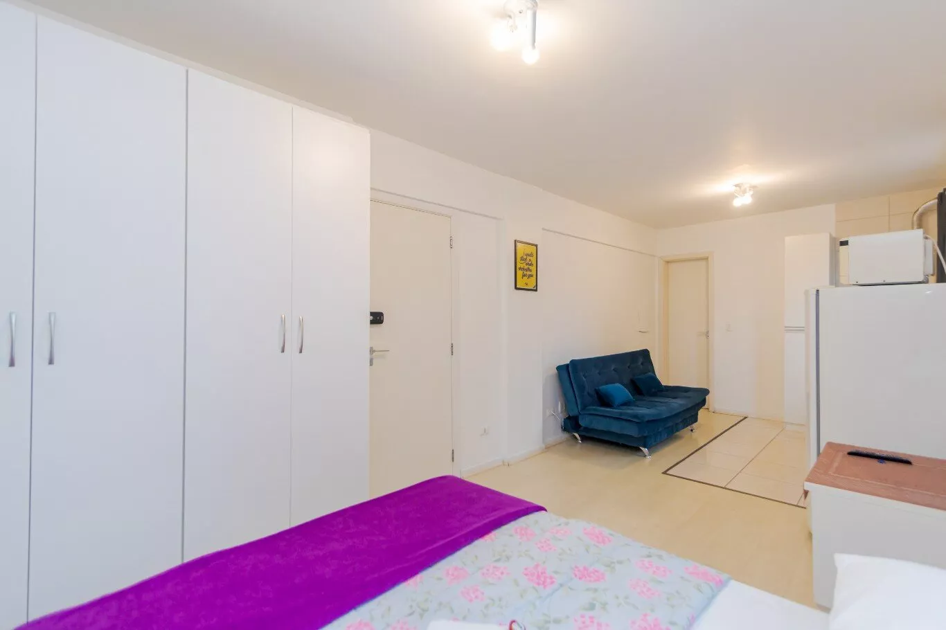 Apartamento à venda com 1 quarto, 28m² - Foto 3