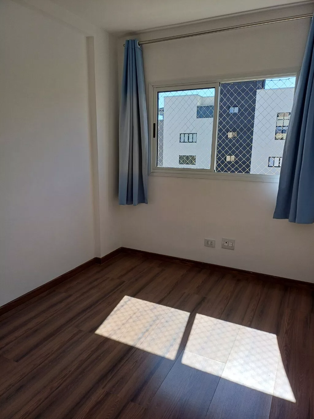 Apartamento à venda com 3 quartos, 79m² - Foto 26