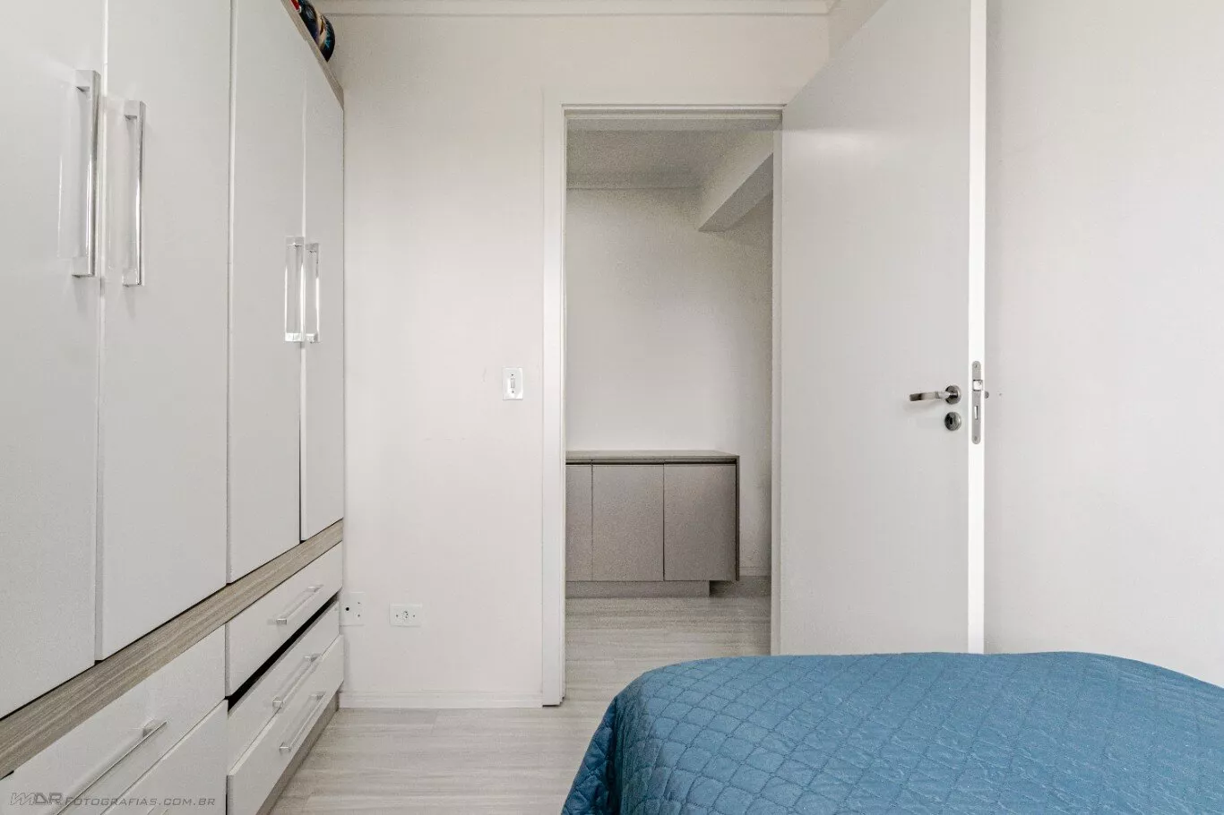 Apartamento à venda com 2 quartos, 73m² - Foto 25