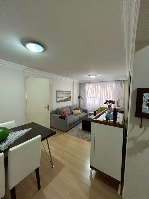 Apartamento à venda com 2 quartos, 70m² - Foto 5