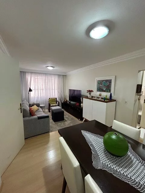 Apartamento à venda com 2 quartos, 70m² - Foto 6