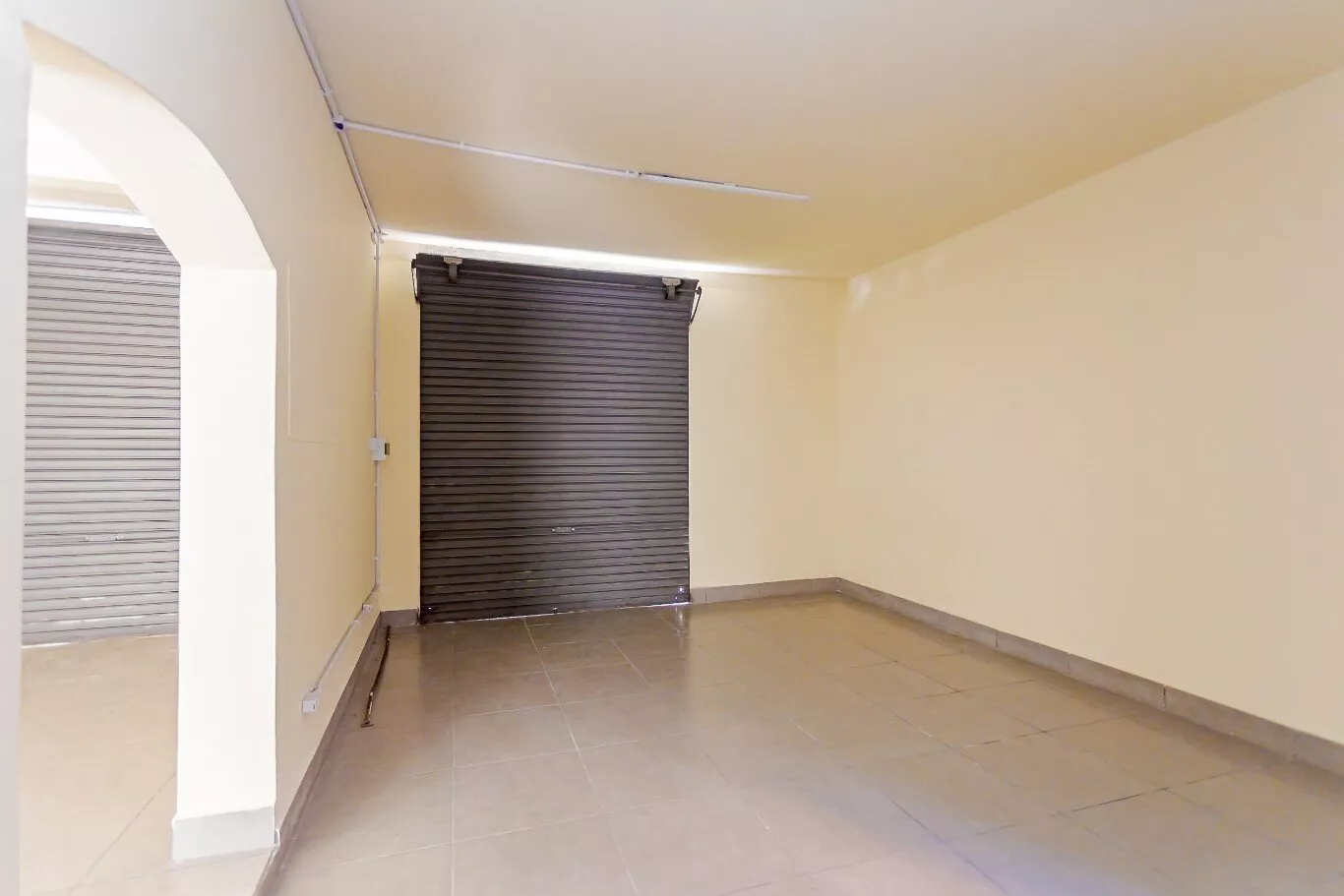 Casa Comercial para alugar com 7 quartos, 467m² - Foto 4