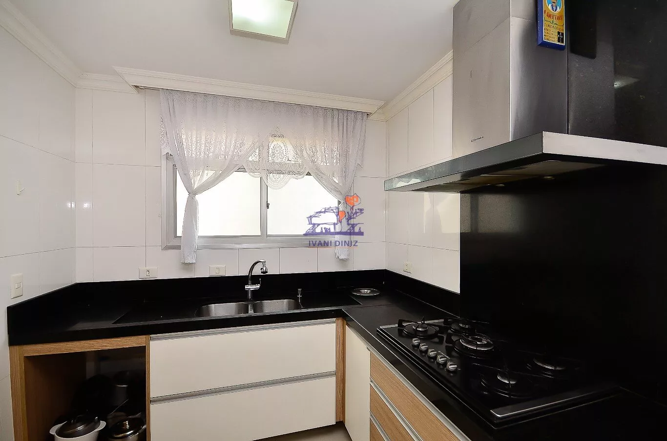 Apartamento à venda com 3 quartos, 130m² - Foto 18