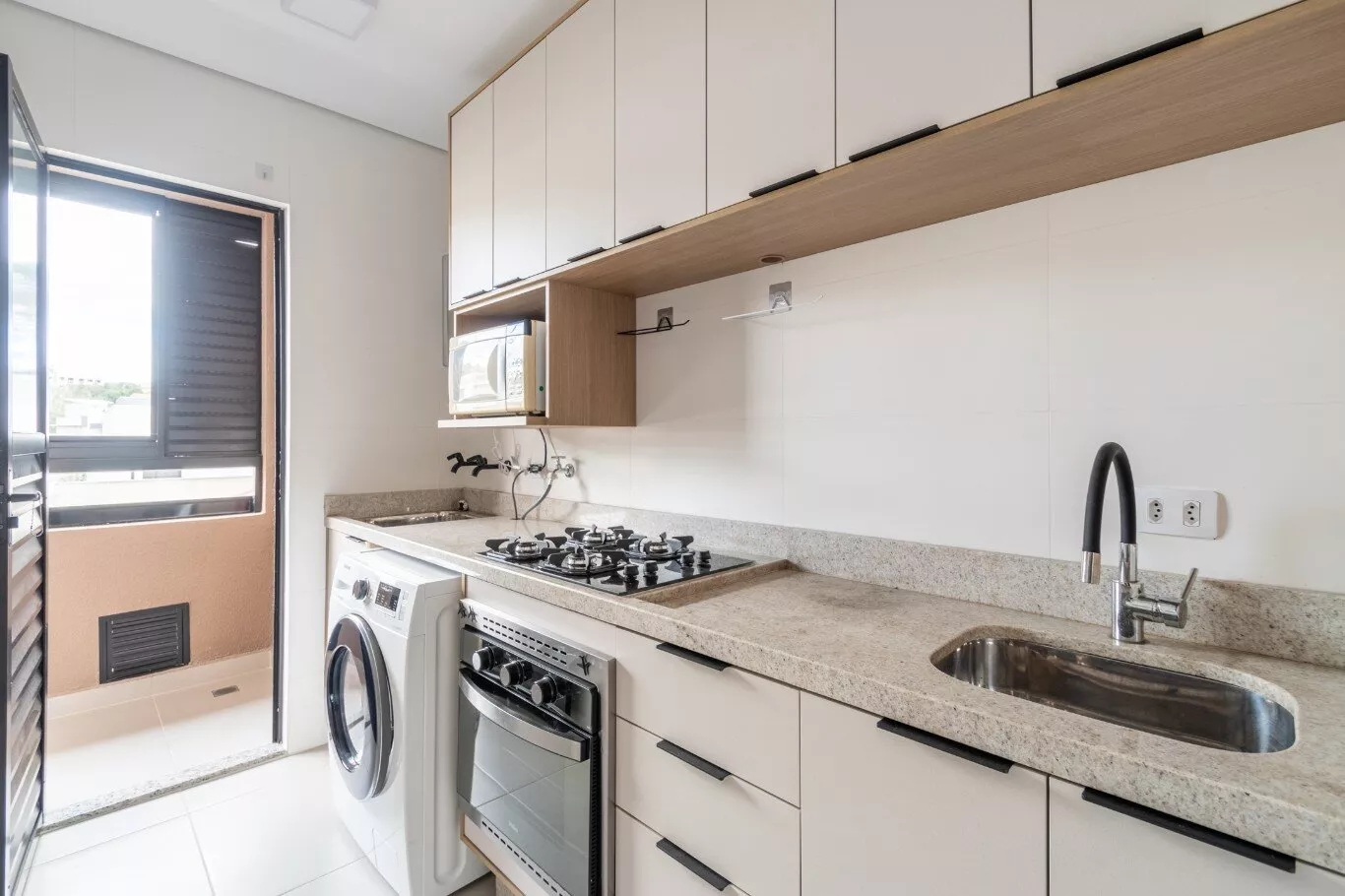 Apartamento à venda com 2 quartos, 42m² - Foto 1