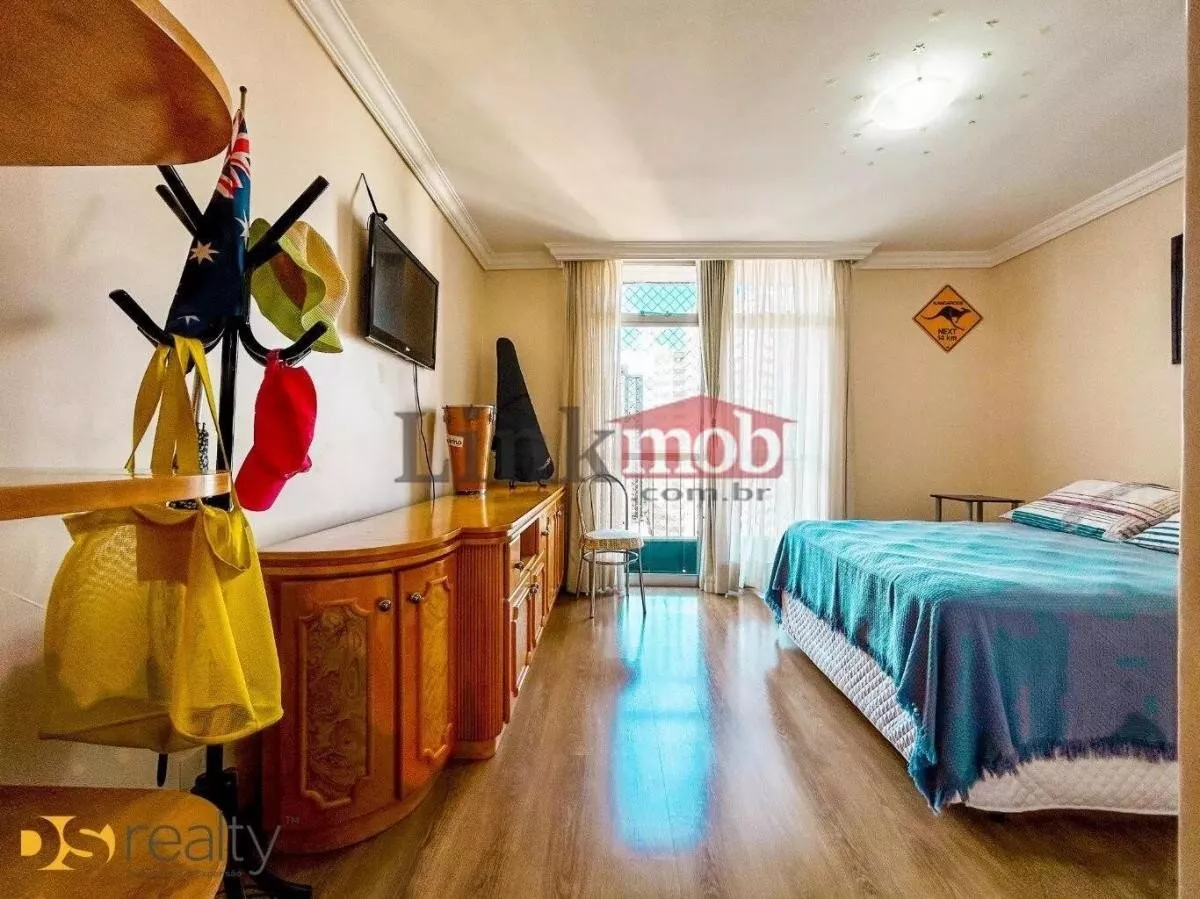 Apartamento à venda com 3 quartos, 155m² - Foto 23