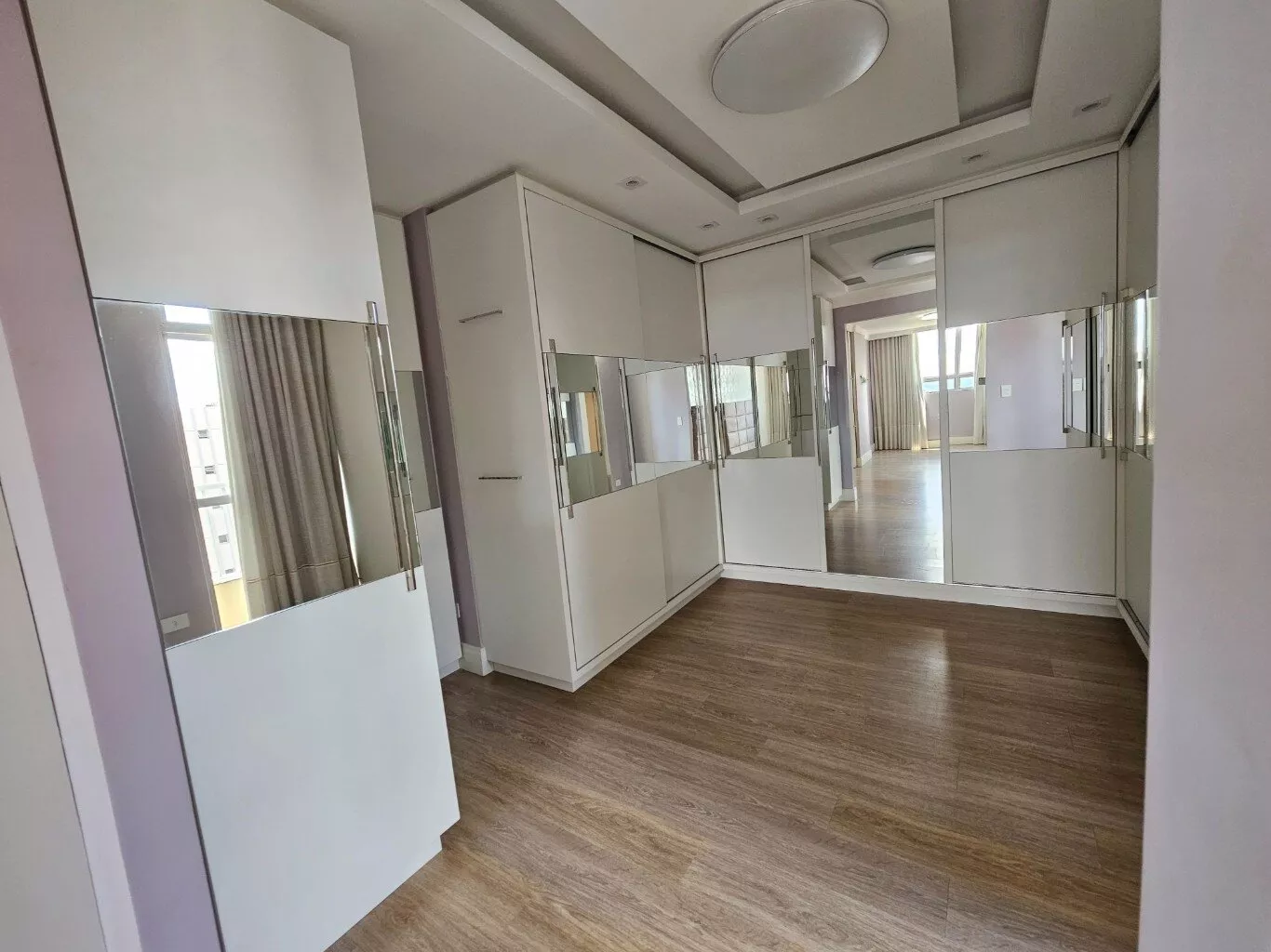 Apartamento à venda com 3 quartos, 155m² - Foto 25