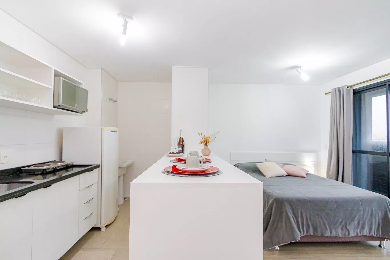 Apartamento à venda com 1 quarto, 33m² - Foto 8