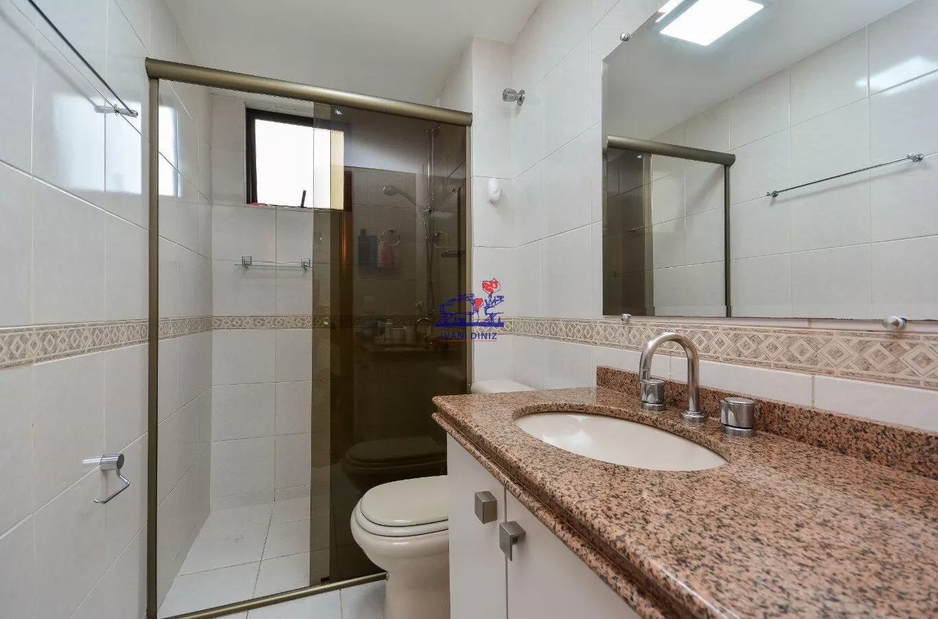 Apartamento à venda com 3 quartos, 134m² - Foto 17