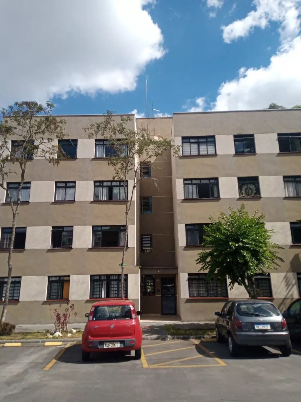 Apartamento à venda com 2 quartos, 47m² - Foto 1