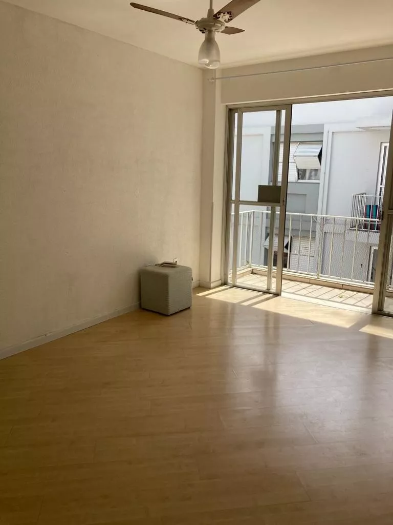 Apartamento à venda com 2 quartos, 78m² - Foto 11