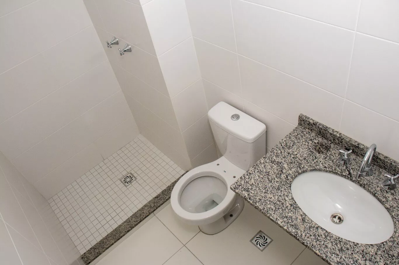 Apartamento à venda com 2 quartos, 69m² - Foto 9