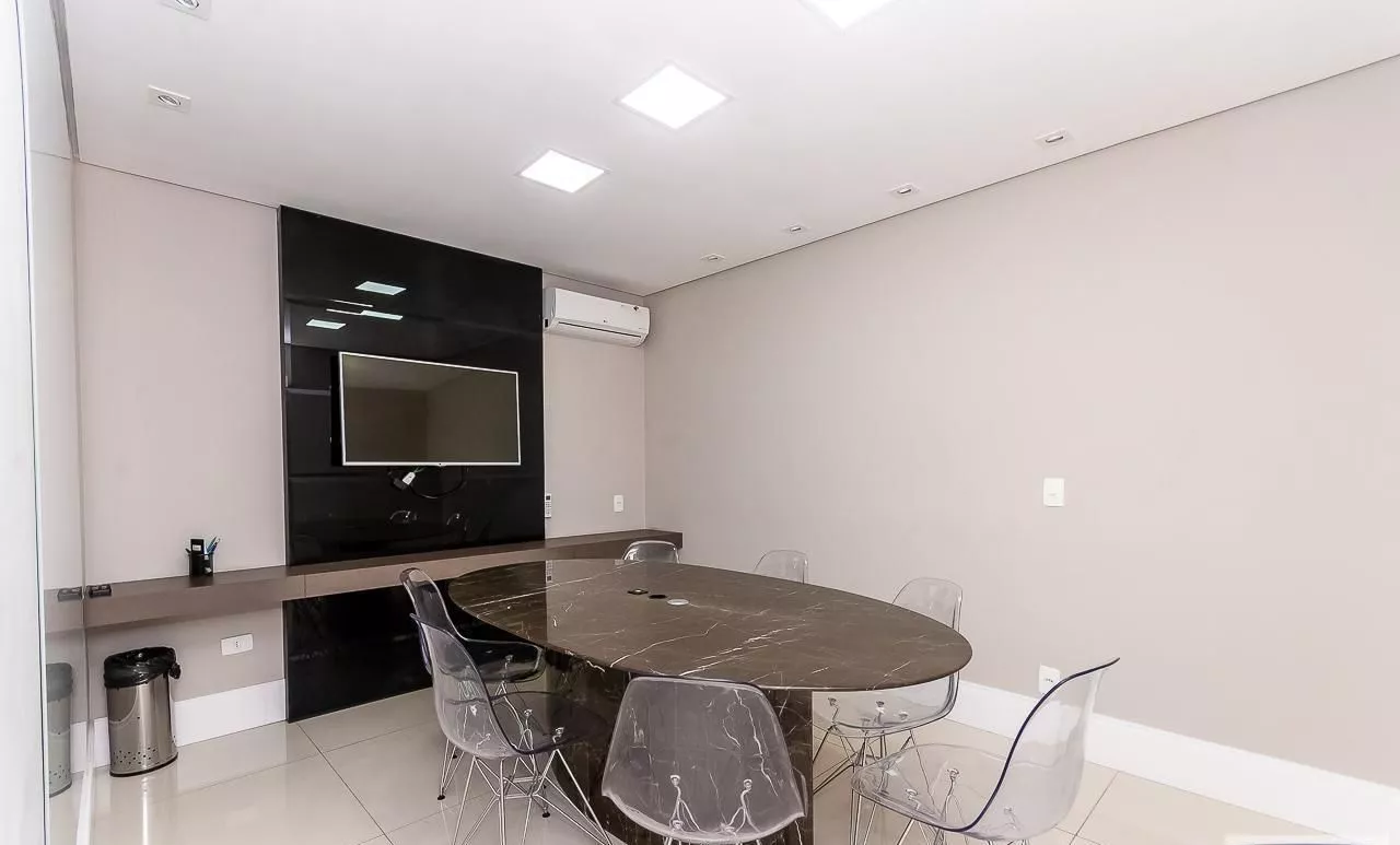 Apartamento à venda com 4 quartos, 131m² - Foto 17