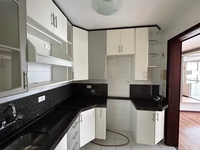 Apartamento à venda com 3 quartos, 61m² - Foto 7