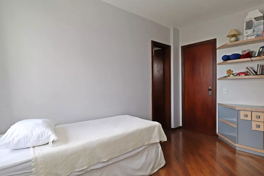 Apartamento à venda com 4 quartos, 265m² - Foto 9