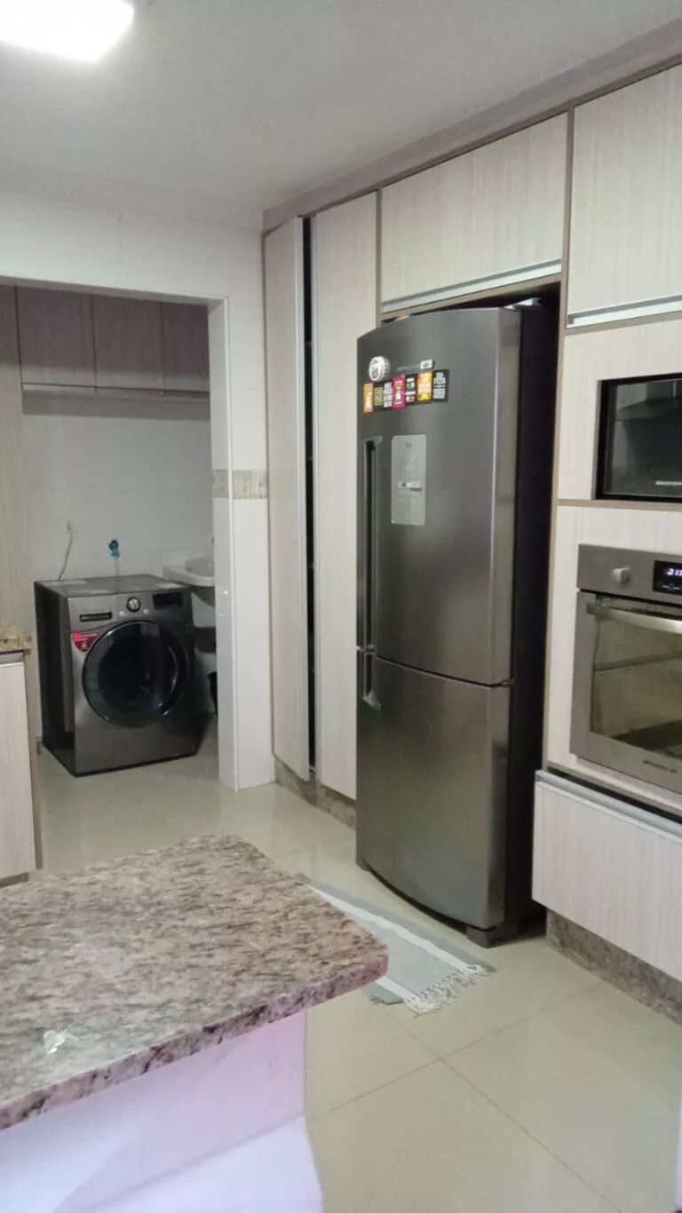 Sobrado à venda com 3 quartos, 200m² - Foto 6