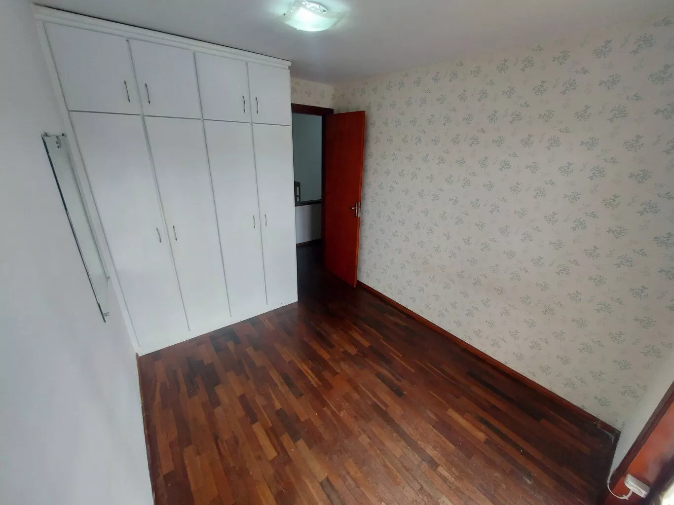 Casa à venda com 3 quartos, 138m² - Foto 8