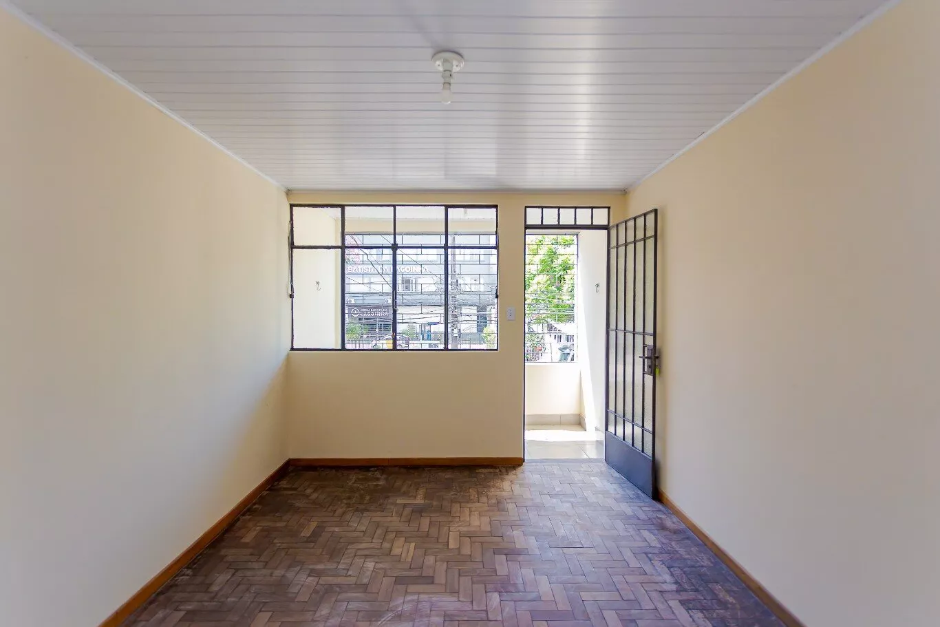 Casa Comercial para alugar com 7 quartos, 467m² - Foto 15