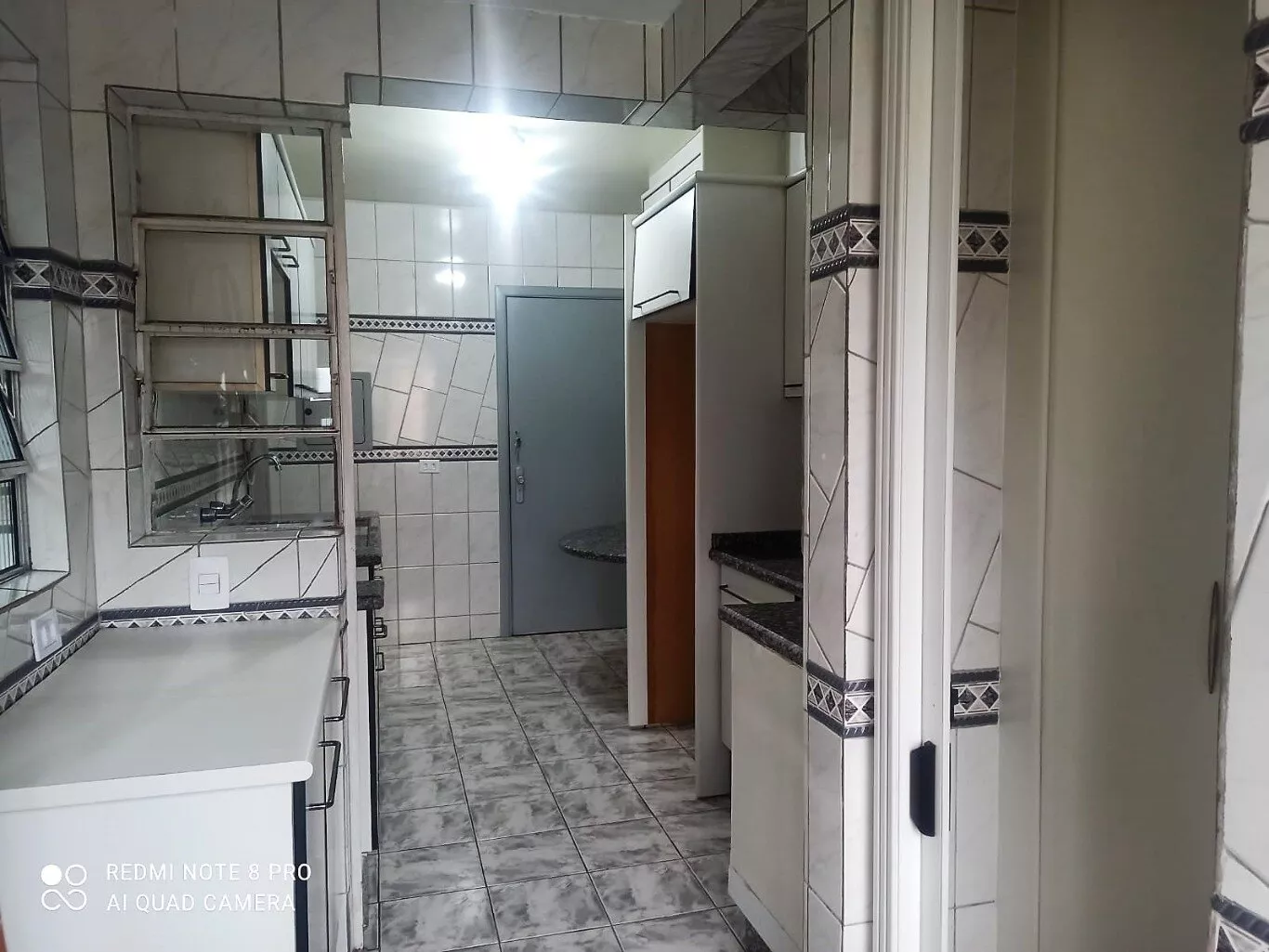 Apartamento à venda com 3 quartos, 77m² - Foto 13