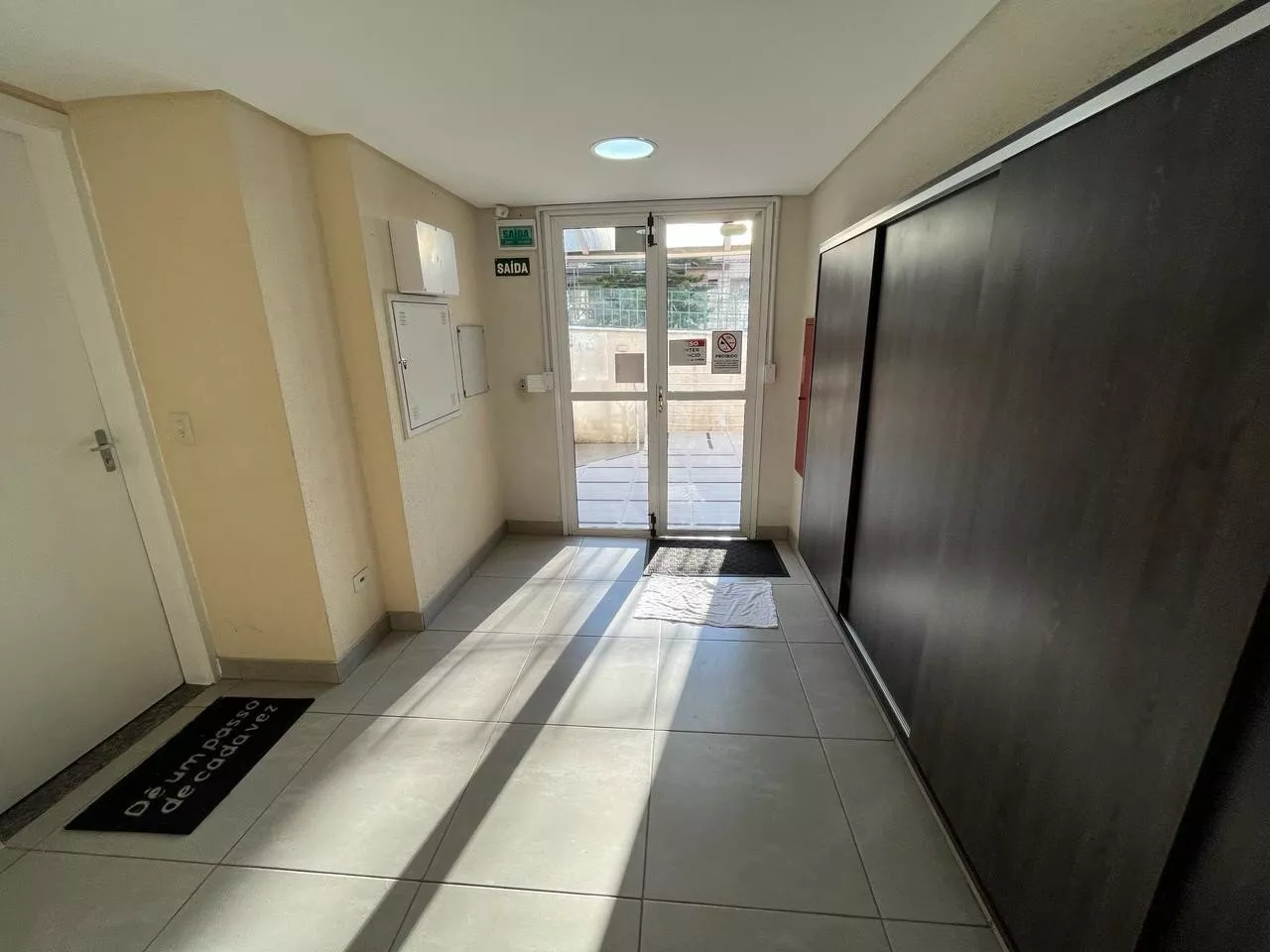 Apartamento à venda com 3 quartos, 58m² - Foto 3