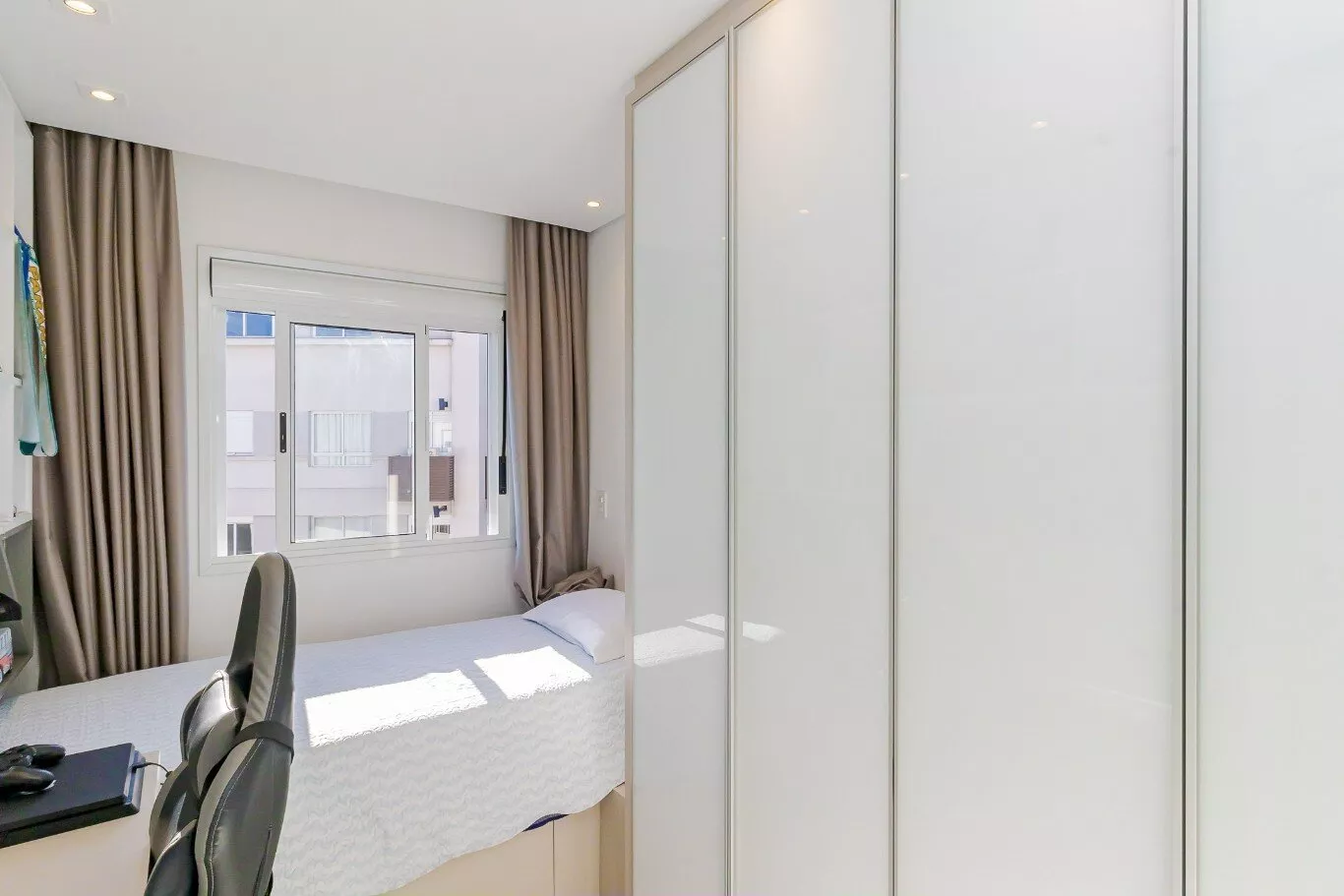 Apartamento à venda com 2 quartos, 115m² - Foto 13