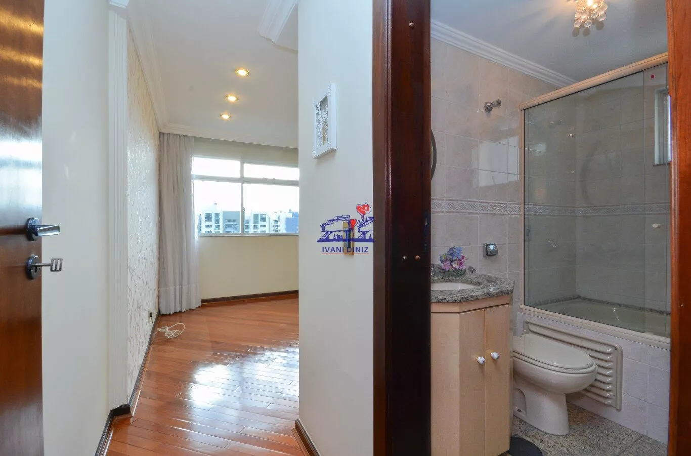 Apartamento à venda com 3 quartos, 107m² - Foto 22