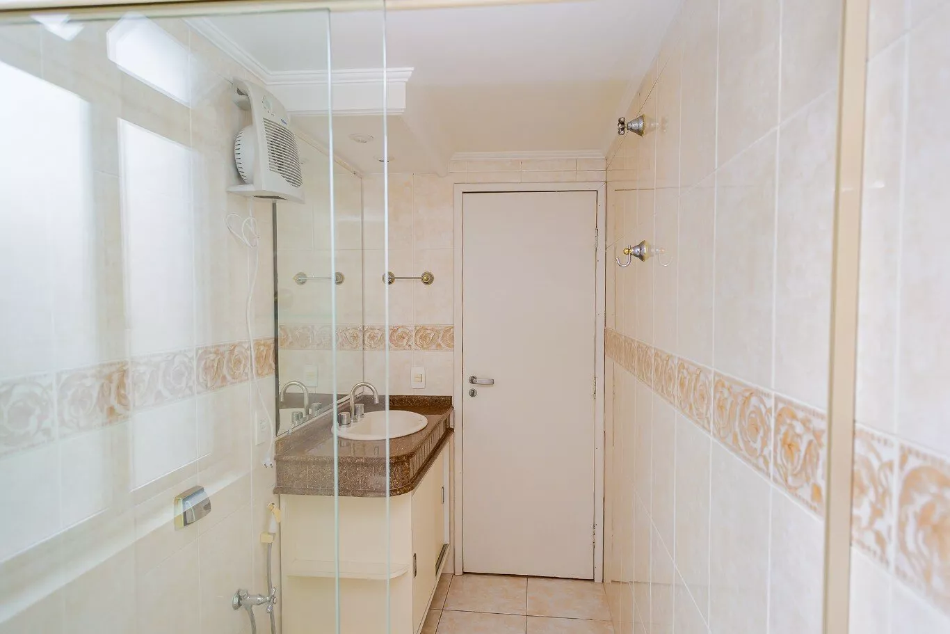 Apartamento à venda com 3 quartos, 115m² - Foto 19