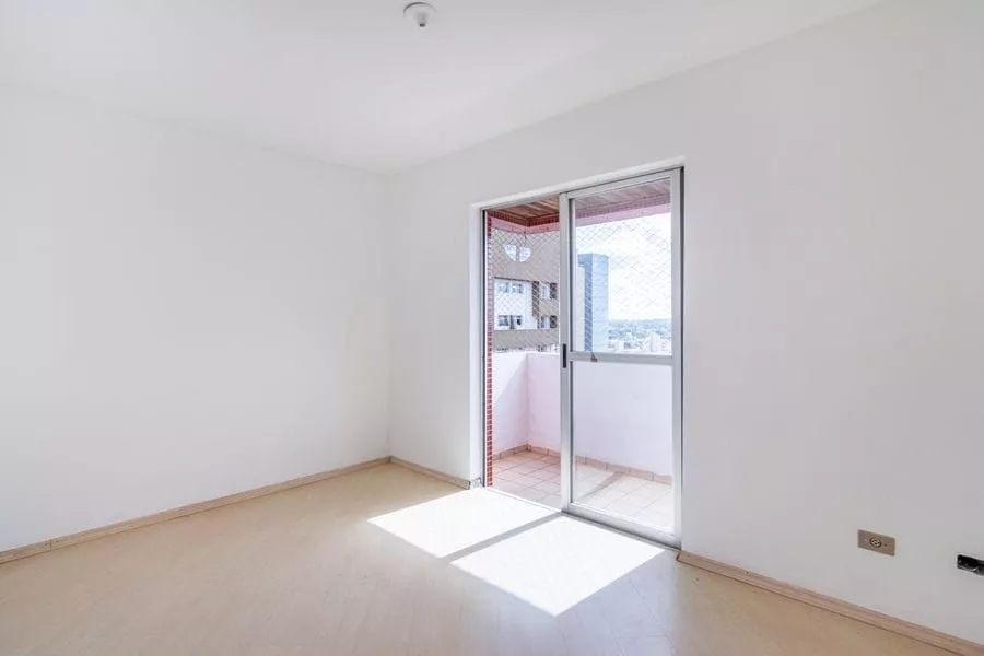 Apartamento à venda com 3 quartos, 70m² - Foto 7