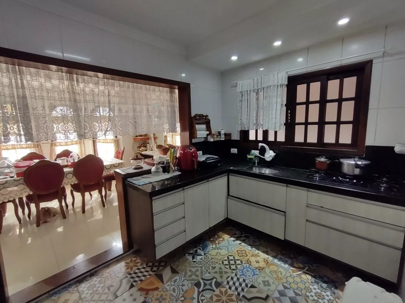 Casa à venda com 4 quartos, 23m² - Foto 8