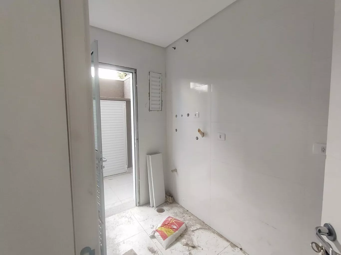 Sobrado à venda com 3 quartos, 134m² - Foto 3