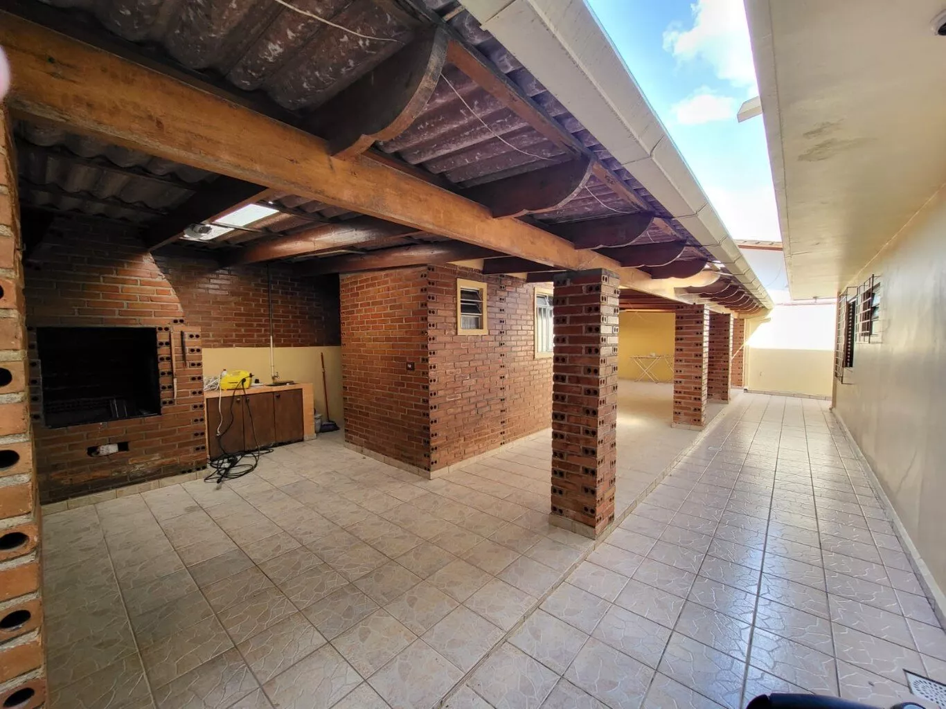 Casa à venda com 3 quartos, 300m² - Foto 19