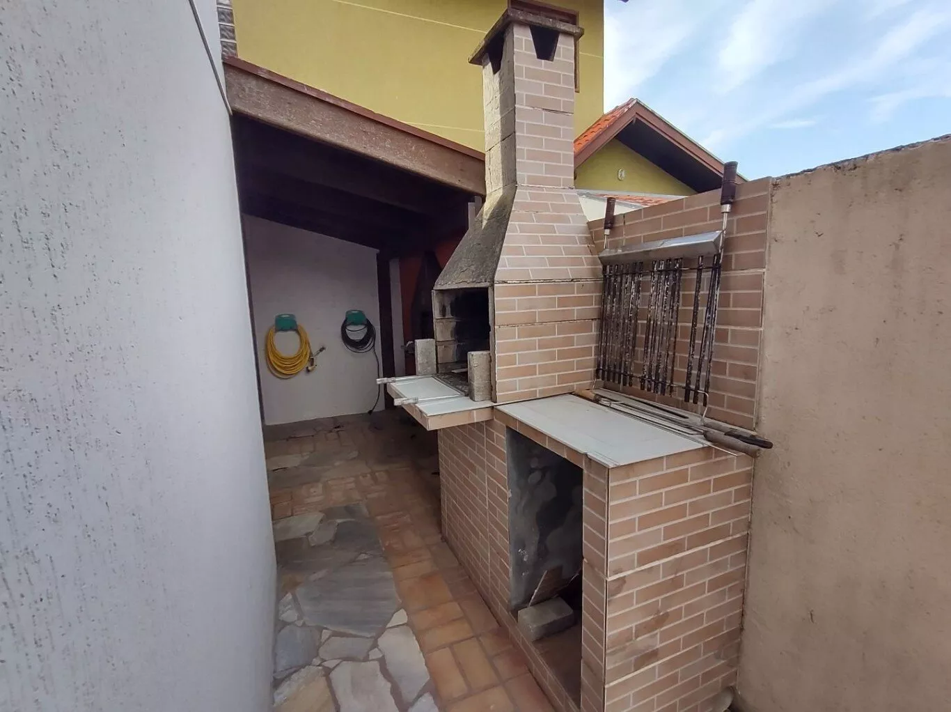 Casa à venda com 4 quartos, 23m² - Foto 27