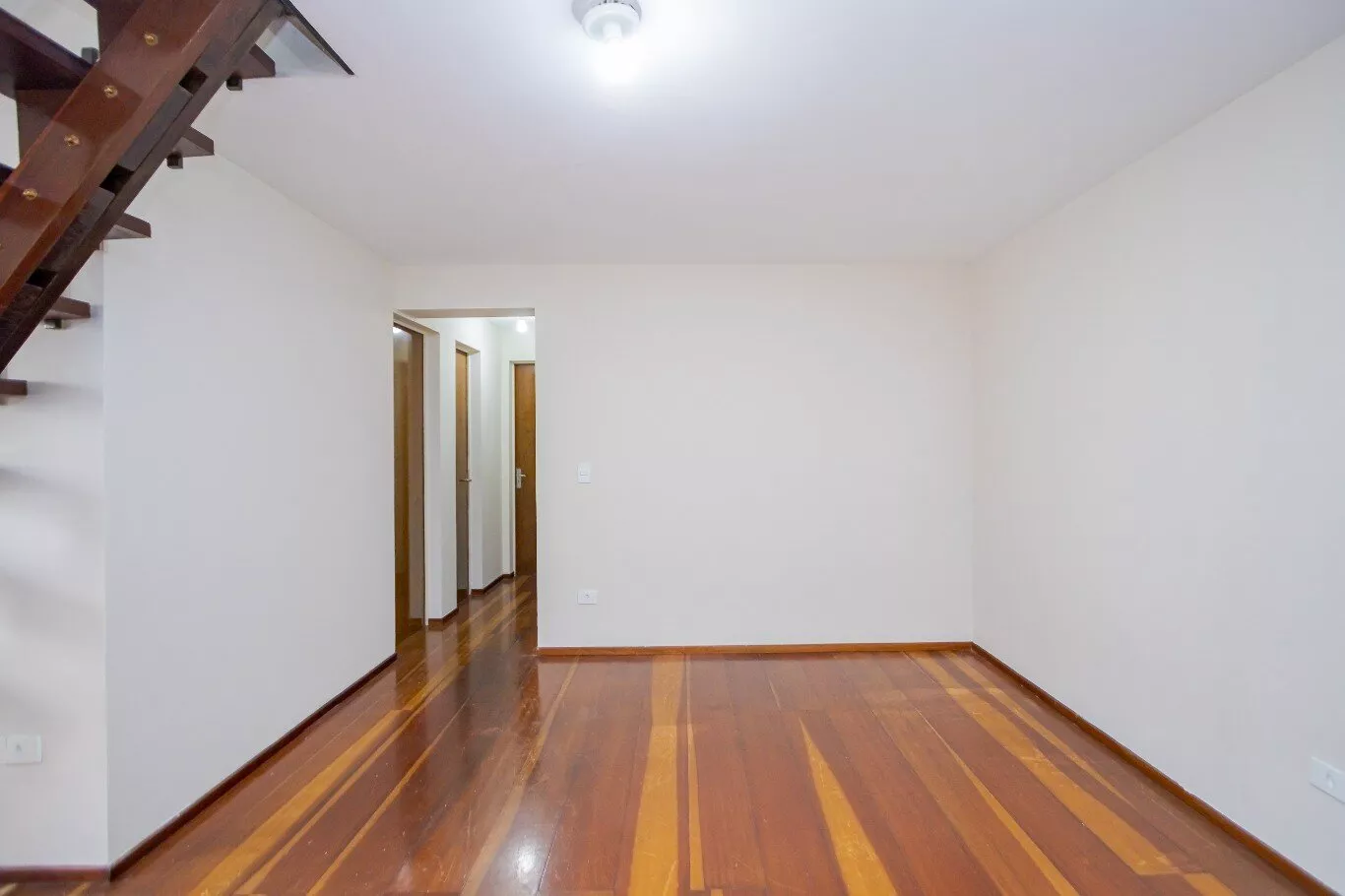 Apartamento à venda com 3 quartos, 123m² - Foto 9